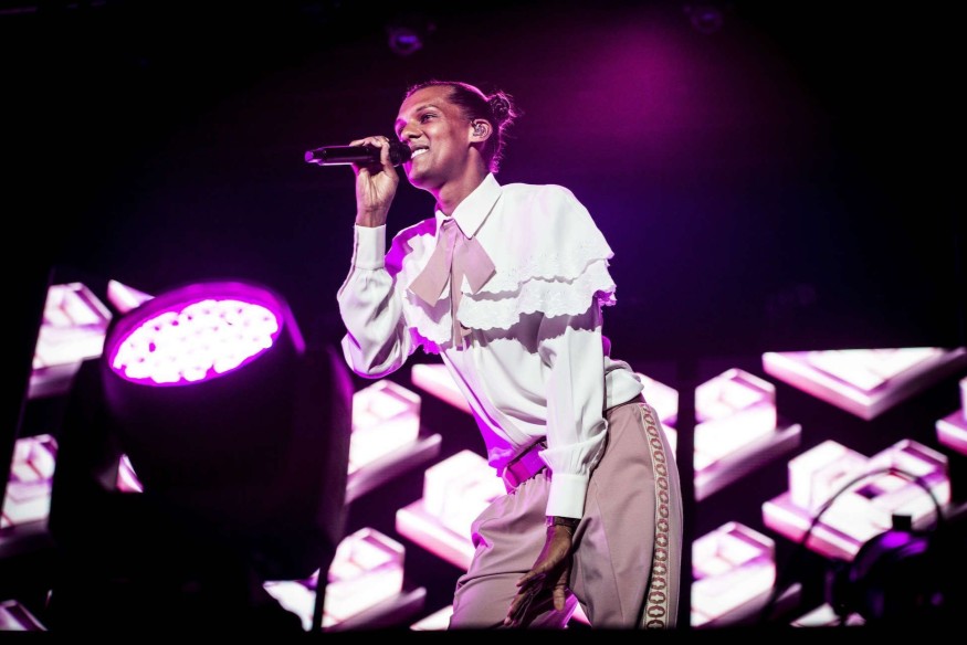 Stromae annule 15 concerts et s'exprime sur son état de santé